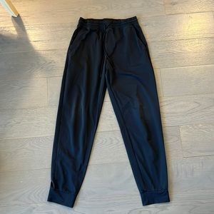 Mens black uniqlo joggers size medium